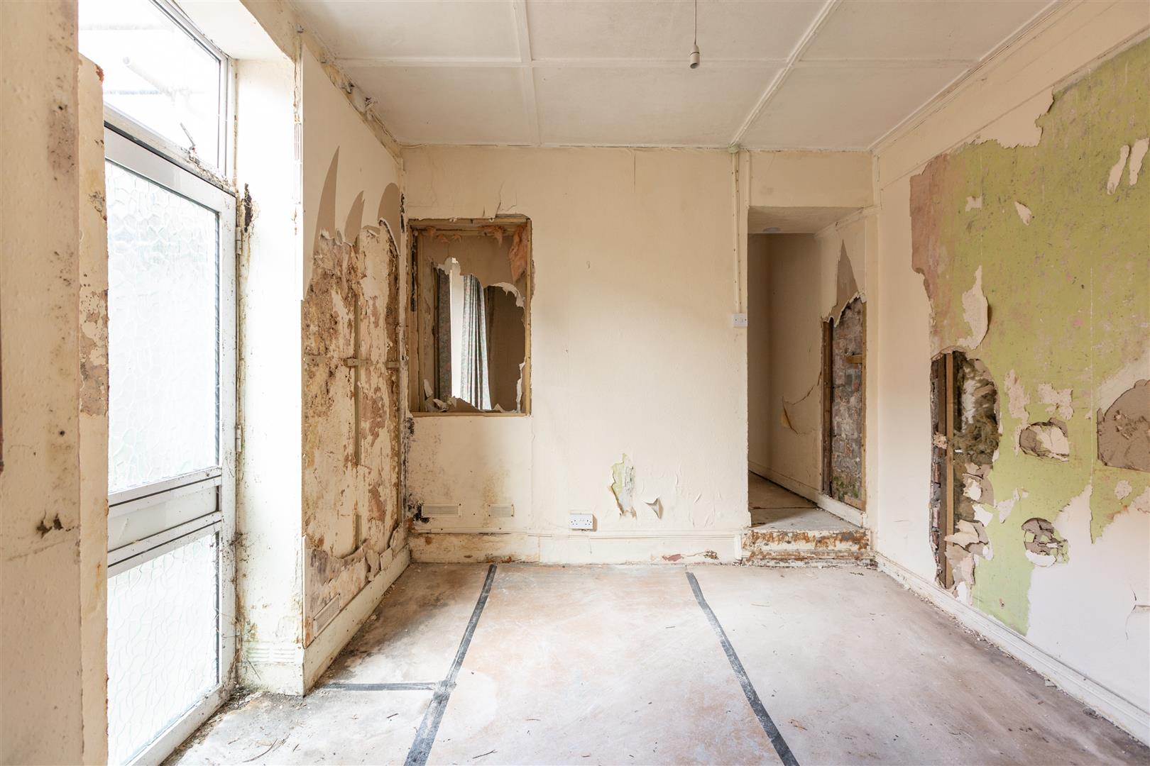 King Edward's Road, Swansea, SA1 4LL